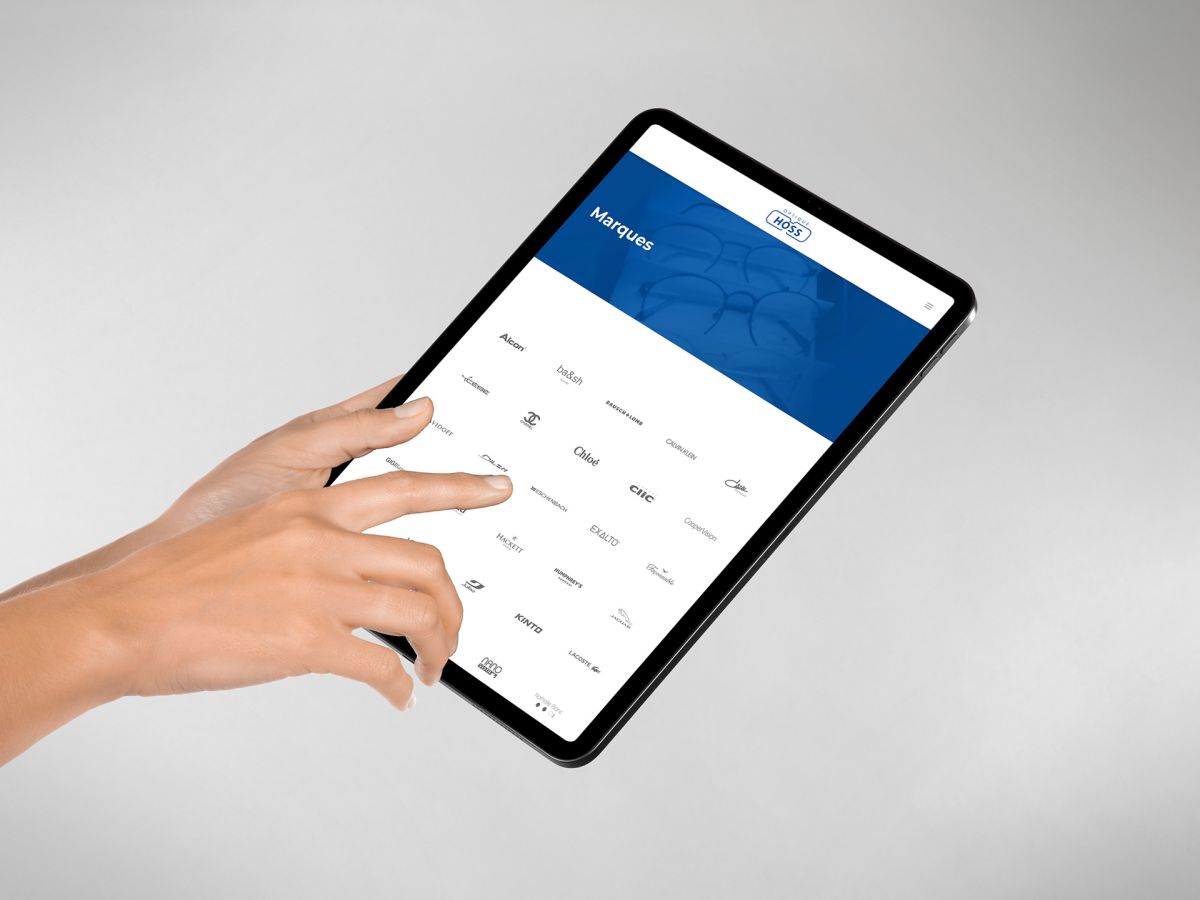 iPad with the different brands of glasses on the Optique Hoss website.